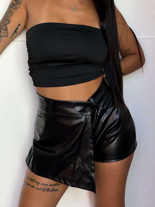 Short pollera engomado black