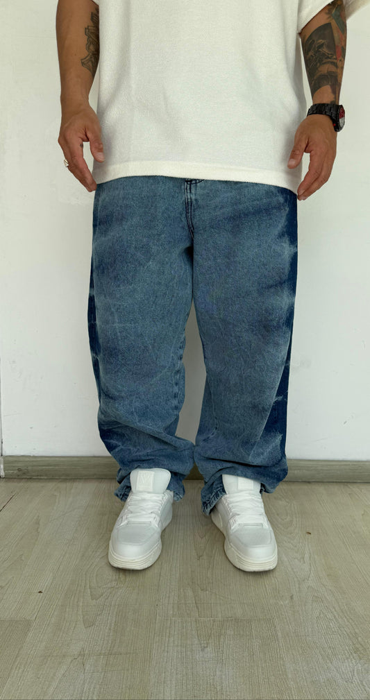 Ultra baggy STV studio