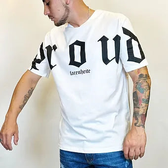 Remera over proud