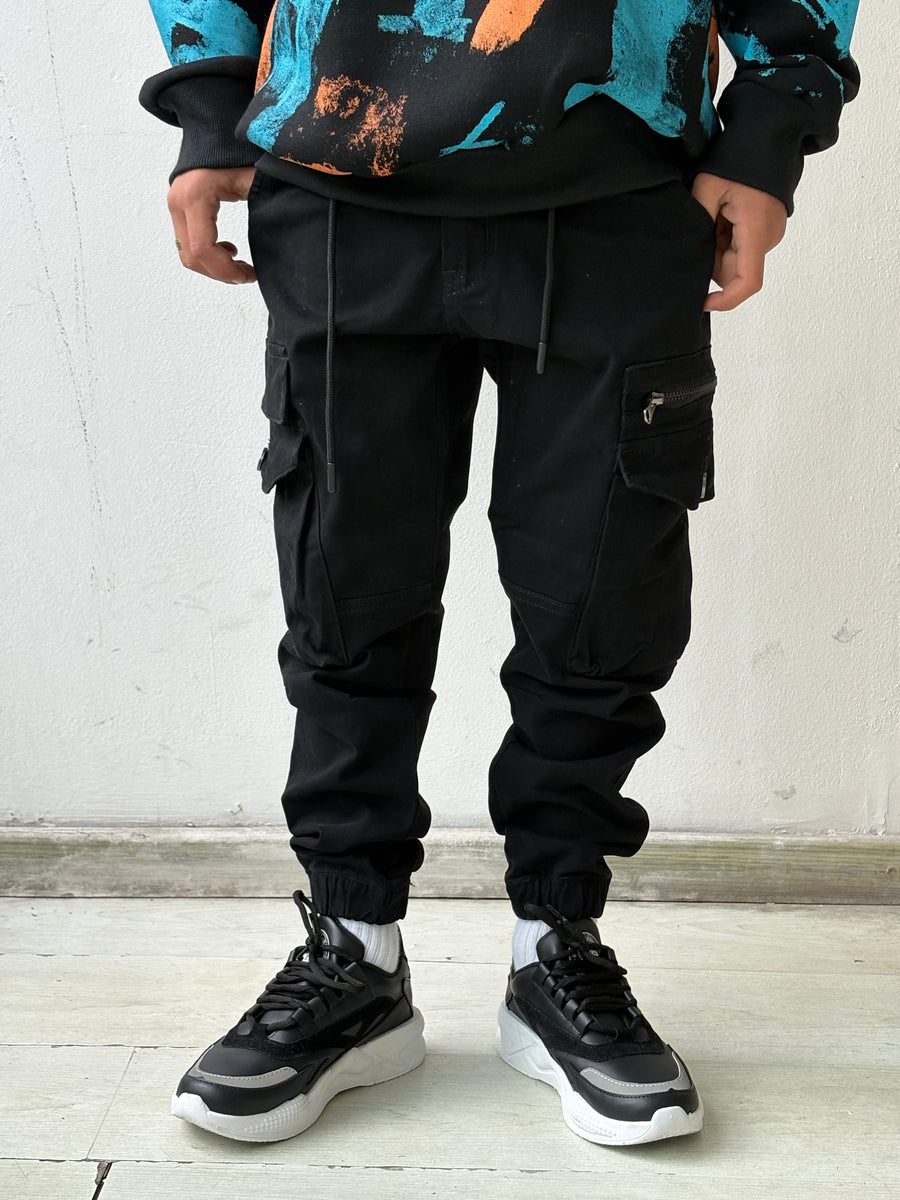 Cargo Black