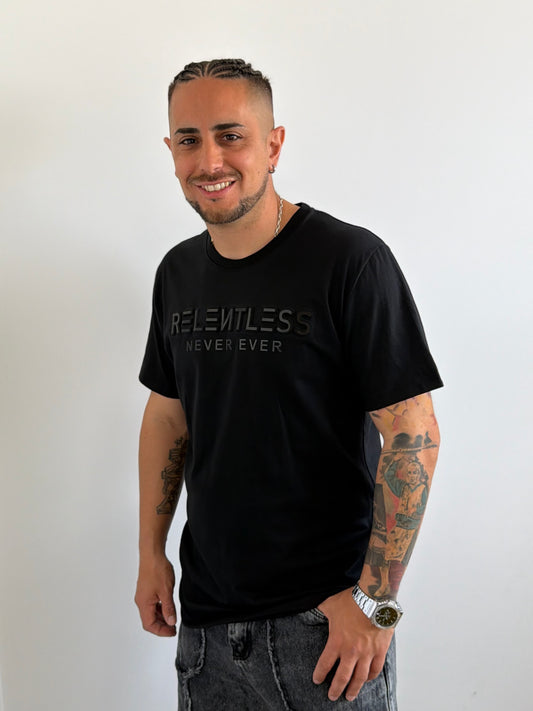 Remera Essential