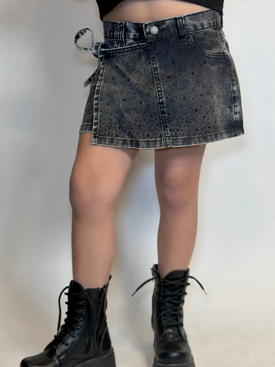 Short pollera 	Lompoc