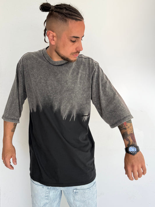 Remera Acid Batik
